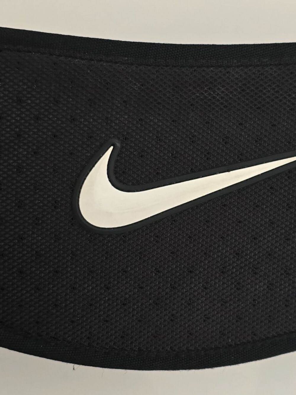 Nike Black Weightlifting Training Belt Size M New Without Tags